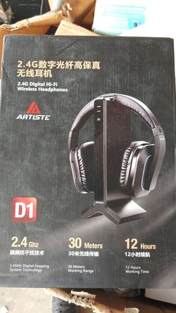 2.4 digital HI-FI WIRELESS HEADPHONES.