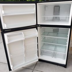 3MONTHS WARRANTY 33X31X66 WHIRLPOOL FRIDGE 21CUFT BLACK 