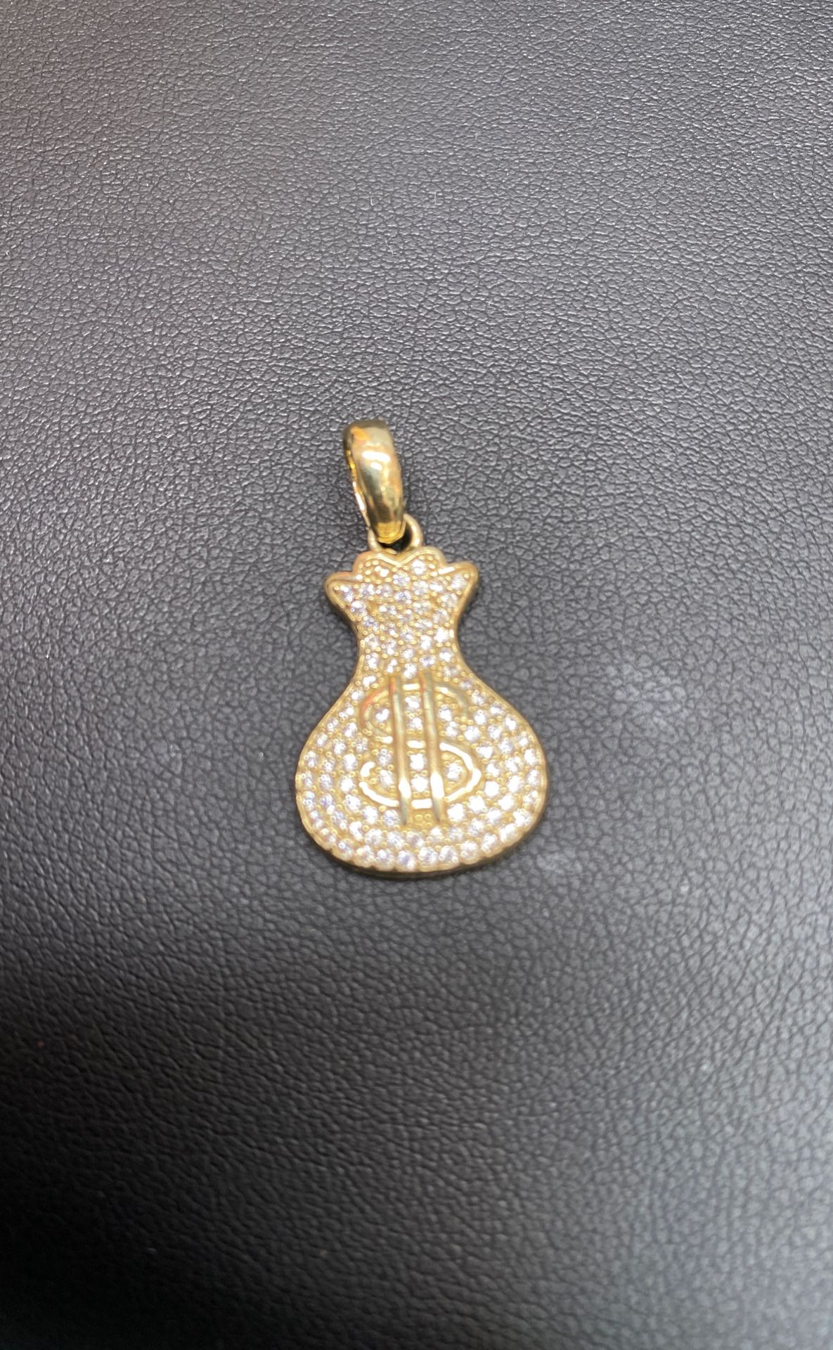 10k real solid gold pendant 1” high