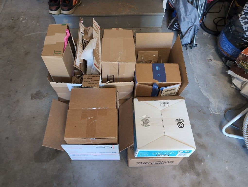 Free Moving Boxes