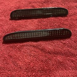 Mustang Rear Bumper Reflector