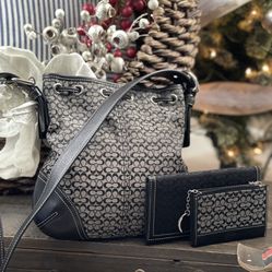 Coach Crossover Purse And Wallet