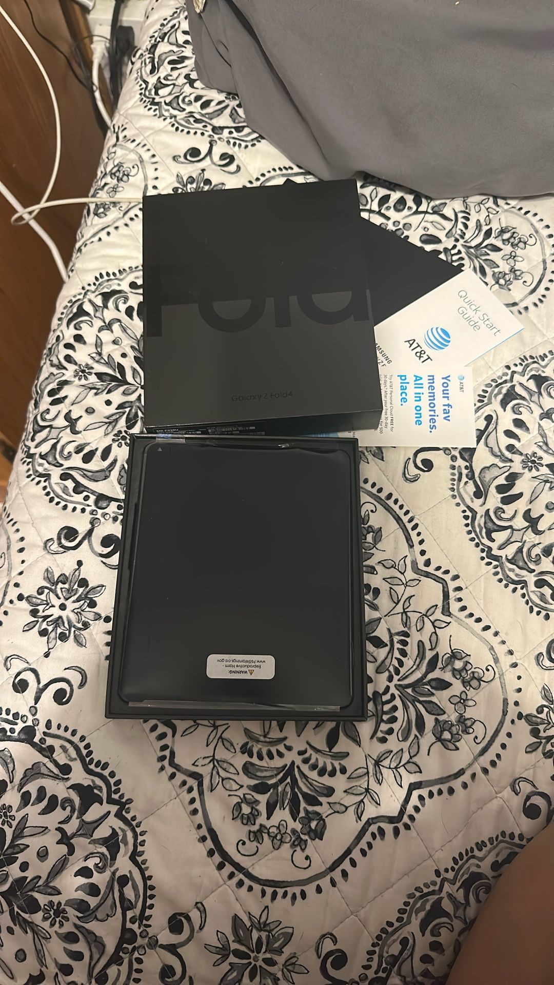 New Samsung Fold 4 Unlocked 256GB
