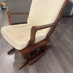 Wood Rocking Chair