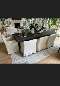 Restoration Hardware Solid Wood Double Pedestal Dining Table – Excellent Condition