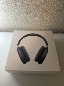 Brand New AirPod Max - midnight