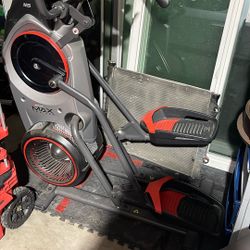 Max Trainer Bowflex
