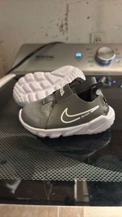 Nike Toddler Runners Size 4c
