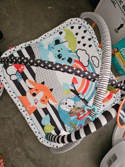 Baby playmat