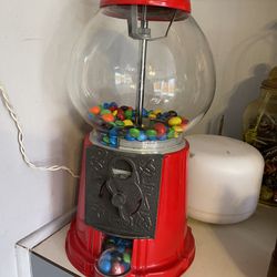 Nice Glass Candy/dispenser 