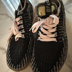 Nike air Tennis Size 8