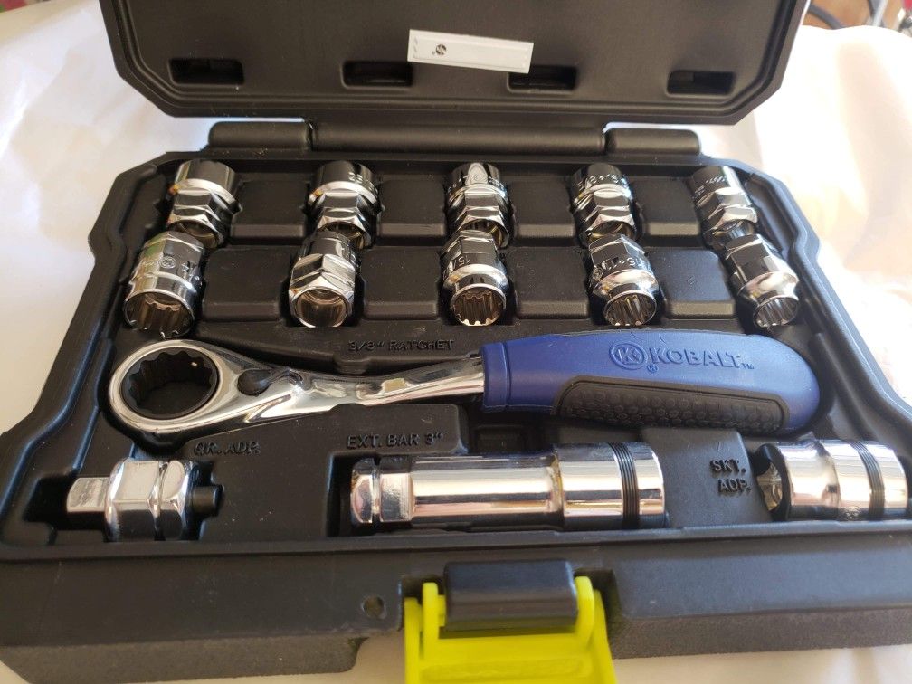 Kobalt Xtreme Access 3 8 Drive Pass Thru Socket Set SAE Metric