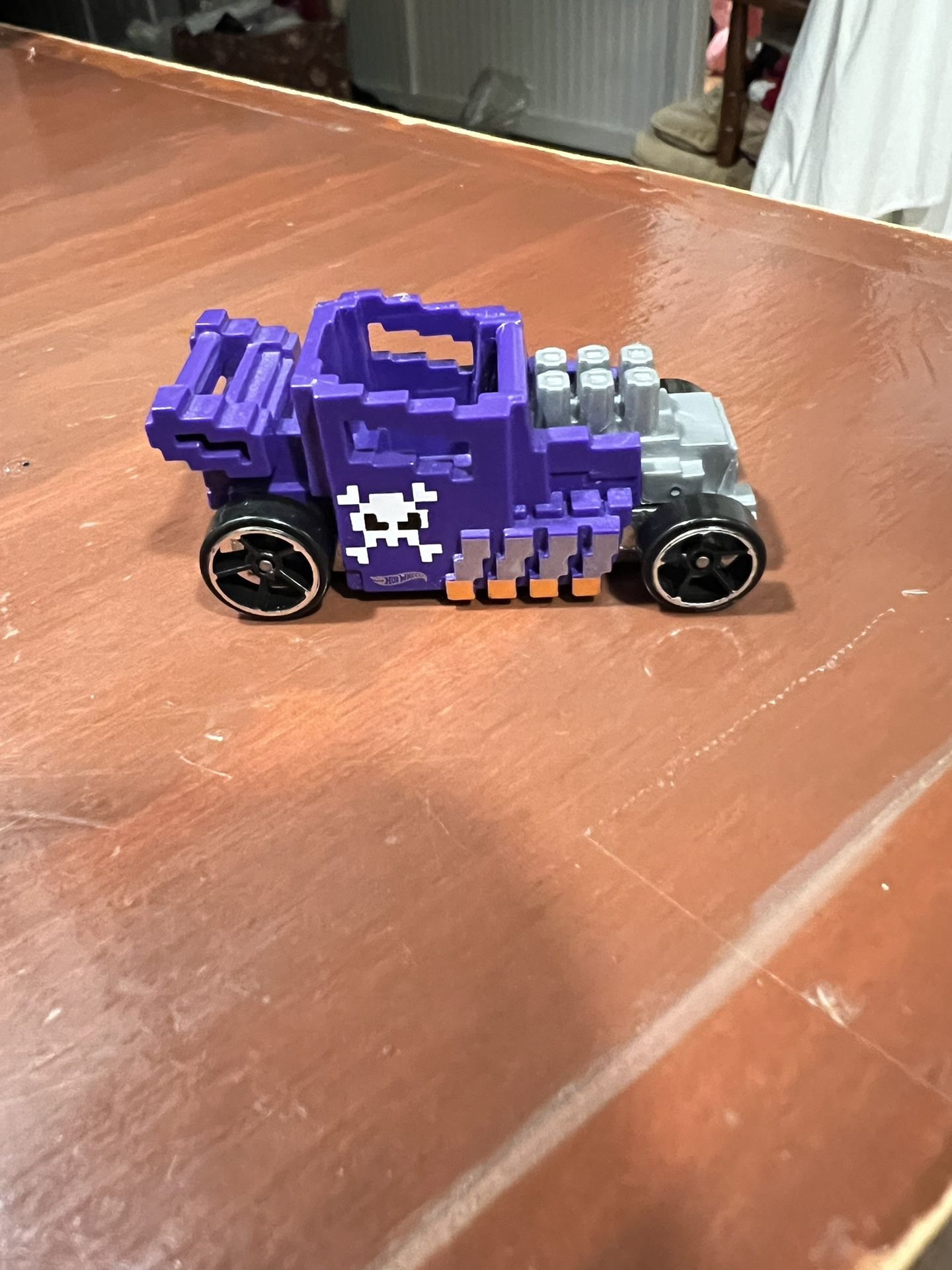 HOT WHEELS SHORT CARD PIXEL SHAKER PURPLE 