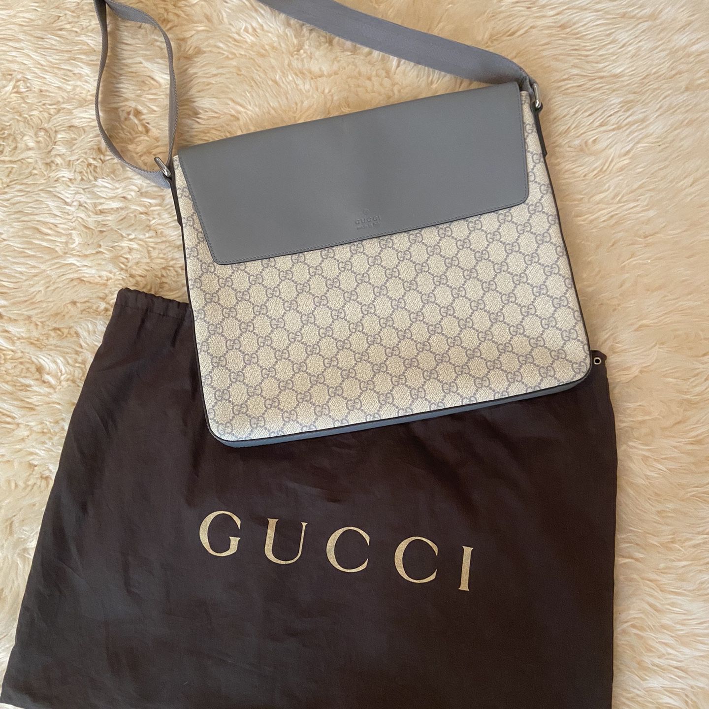 Gucci Laptop Bag Authentic