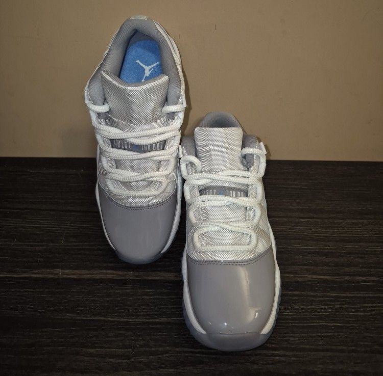 Jordan 11 Retro Low Cement ( Sz 5Y)