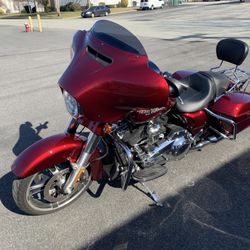 2017 Harley Davidson Street Glide Special