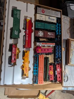HO scale trains and accesories