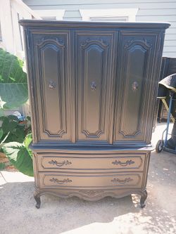 Thomasville armoire