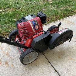 TroyBilt Lawn Edger