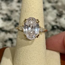 New 5.5ct Zircon Engagement Ring