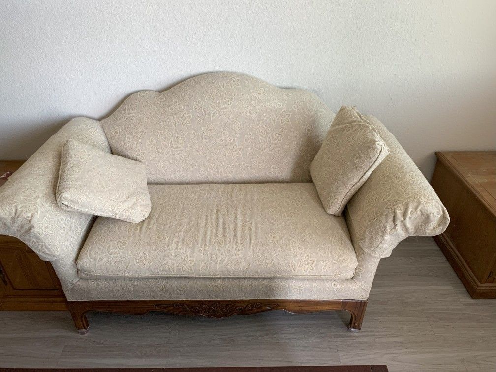 Loveseat Sofa (White)