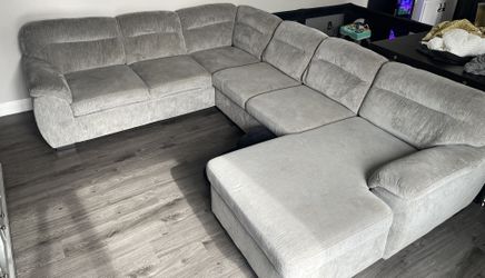 Large Sectional With Storage