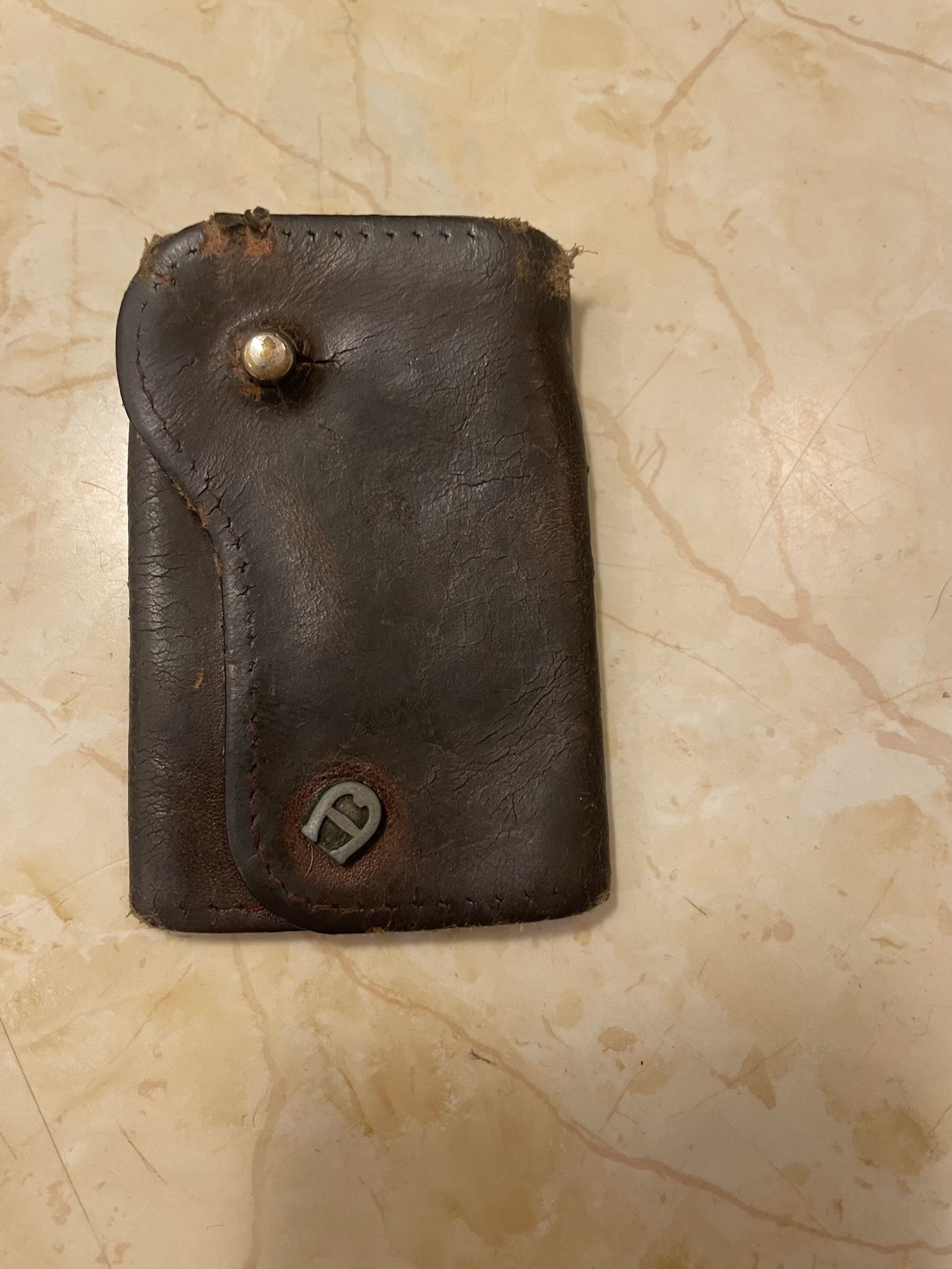 Vintage Etienne Aigner Tri-Fold Leather Keychain Holder