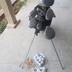 Pxs Outward Nine Set Of Golf Clubs With Bag & Acc.