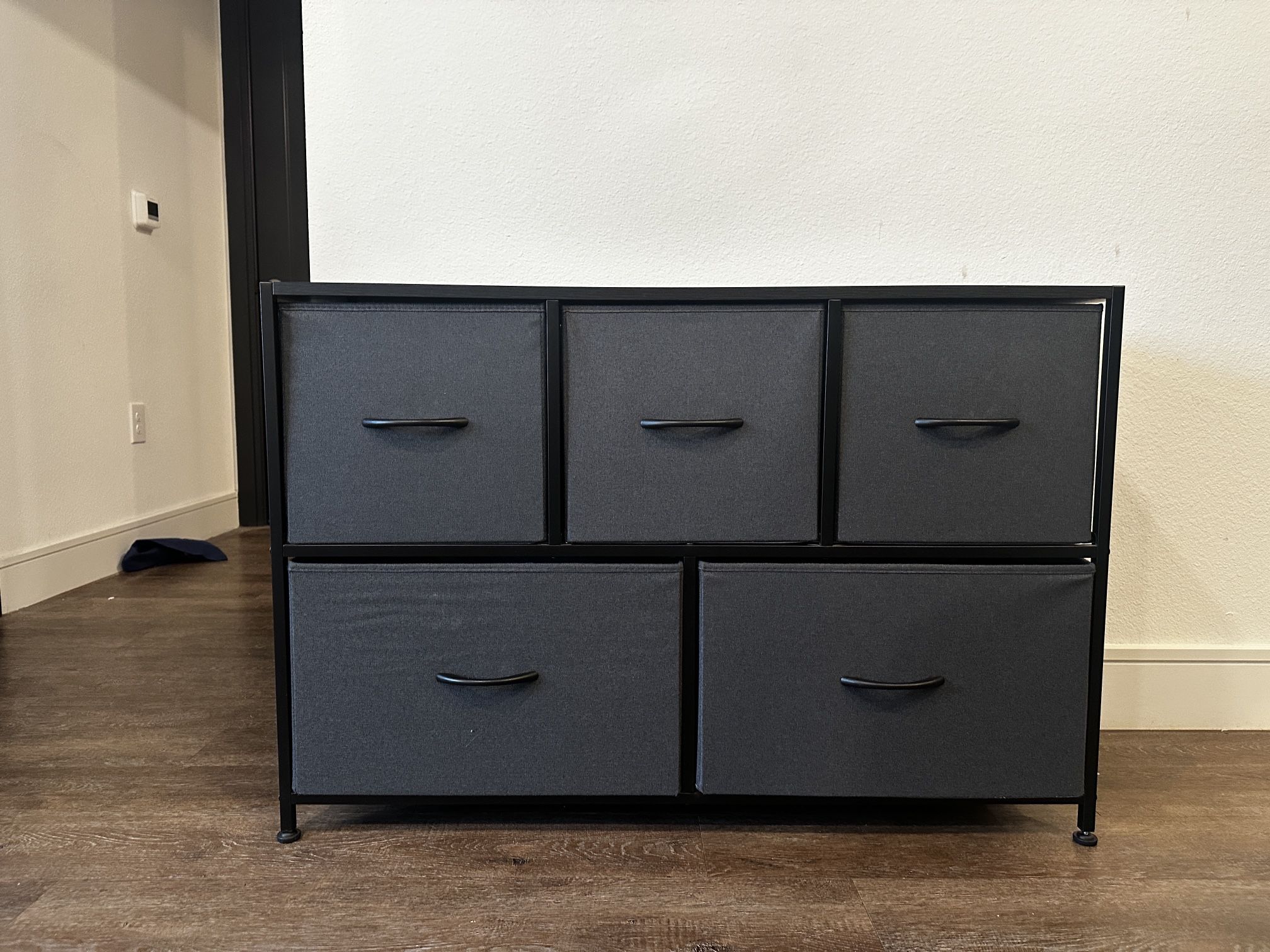 Mainstays 5 Drawer Fabric Storage Dresser for Bedroom, Grey