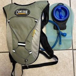 Camelbak Hydrobak backpack 50 oz 1.5 L bladder hiking cycling hydration pack