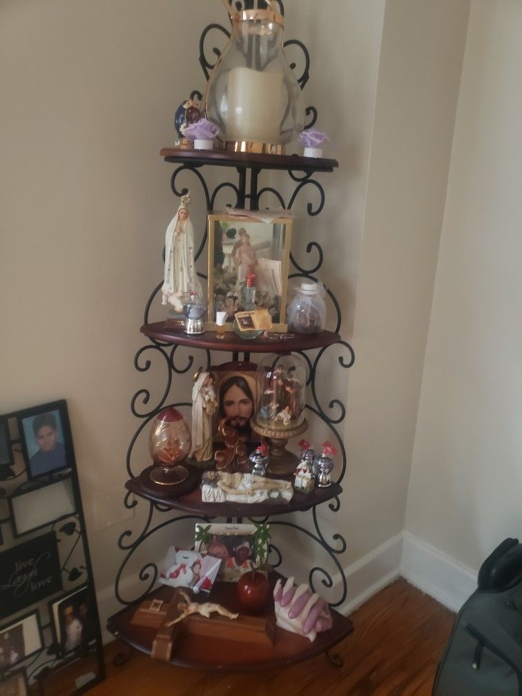 corner shelf