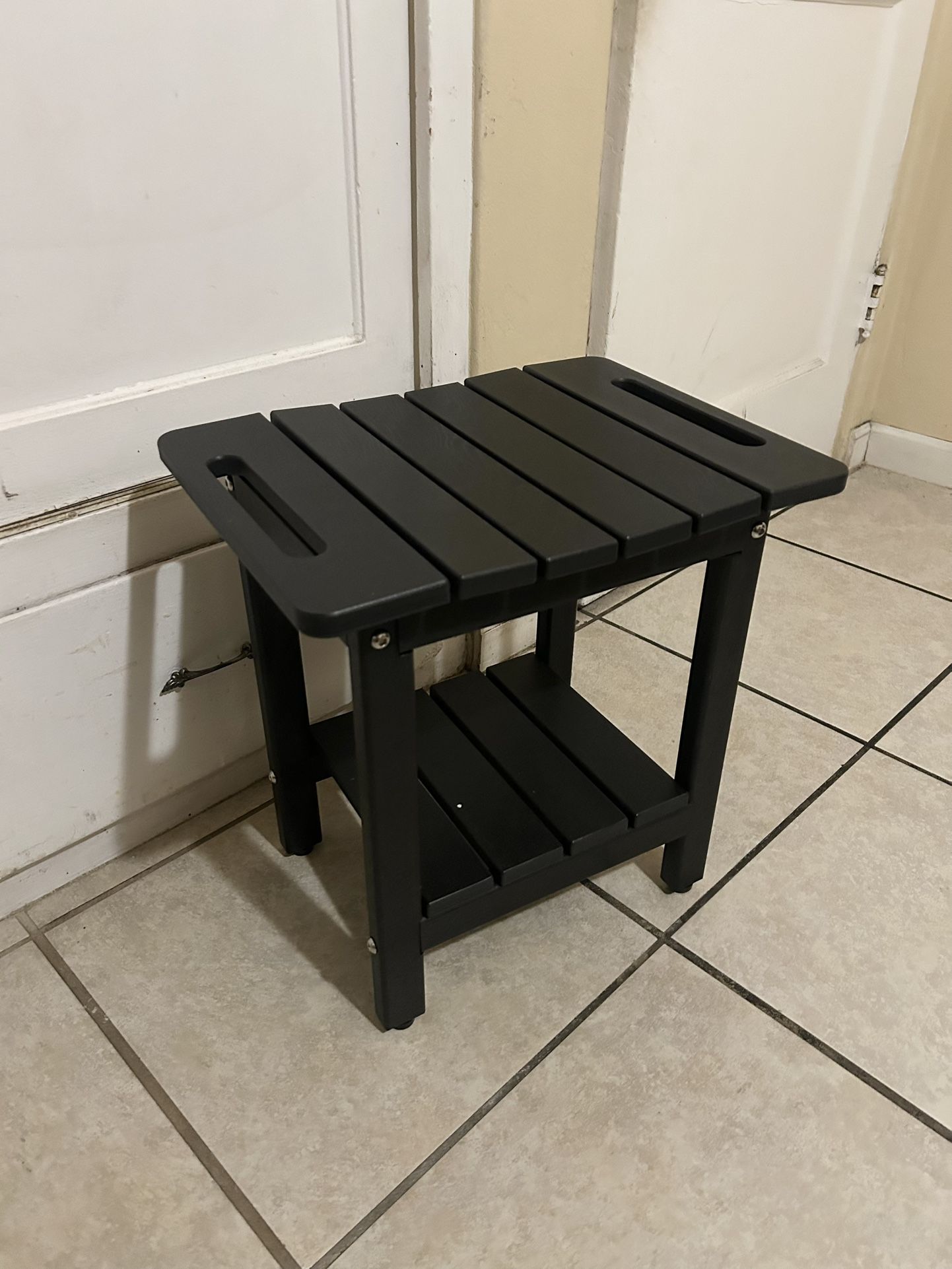 Durable Bathroom Shower Bench – Heavy-Duty Spa Stool