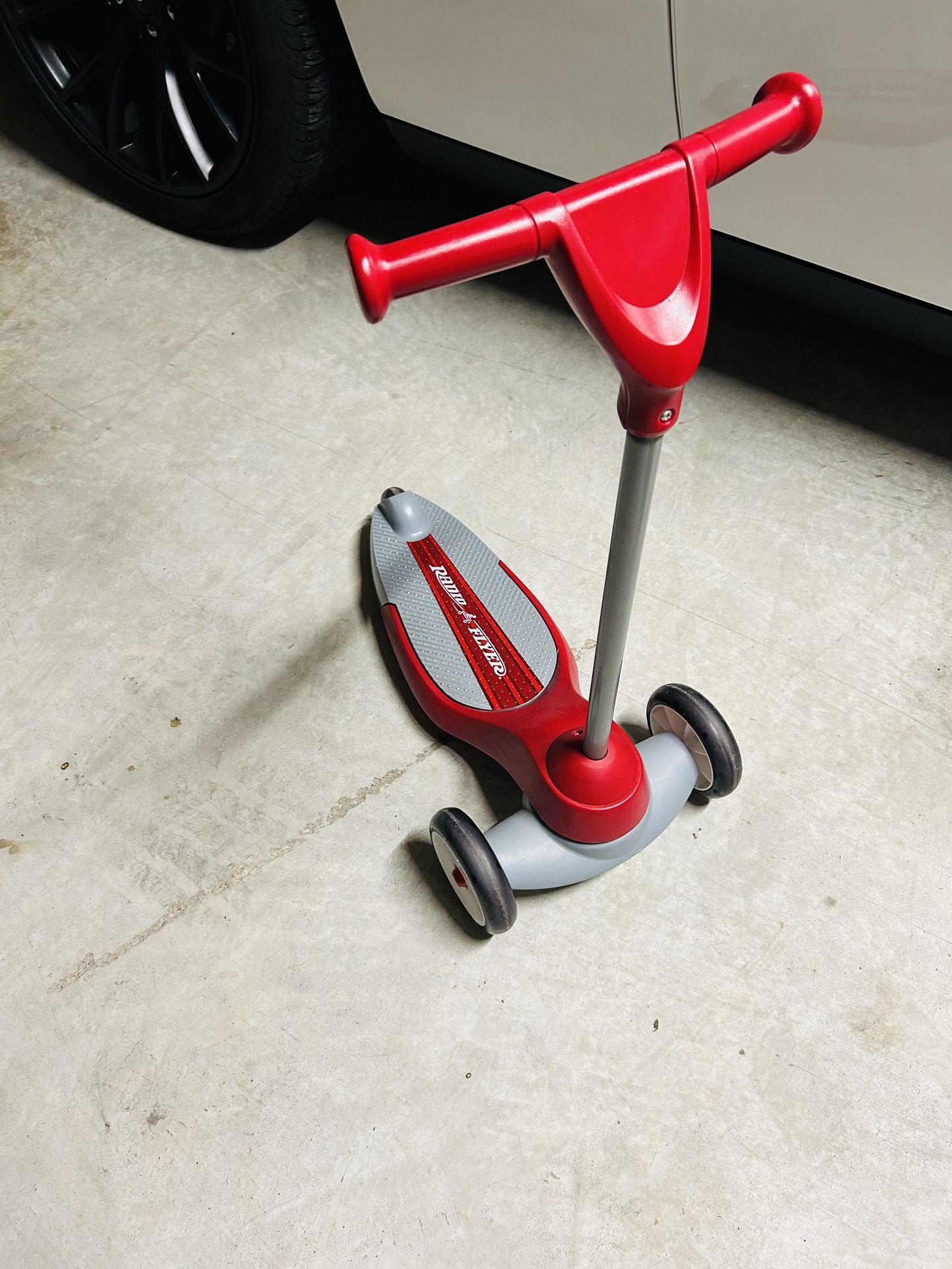 Radio Flyer scooter
