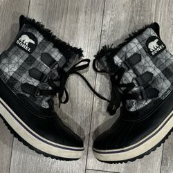 Sorel Tivoli Plaid Ankle Boots  Womens Sz 6