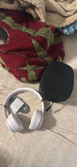 Beats headphones solo 4