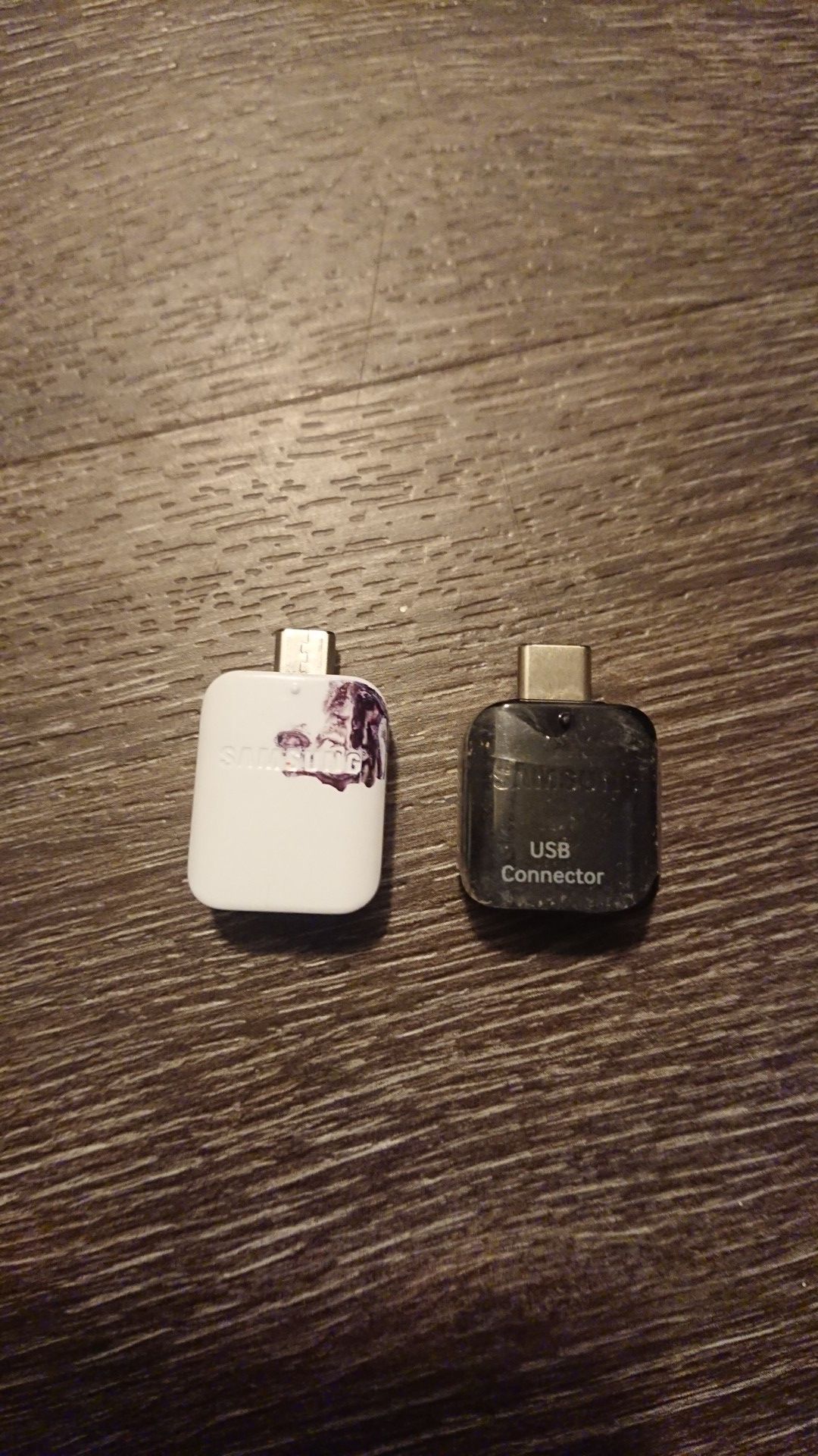 Samsung USB connector (USB-C and USB)
