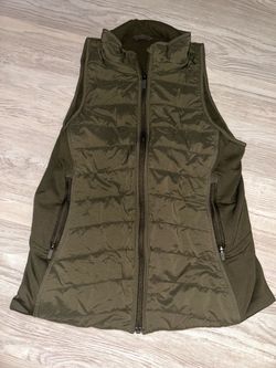 Lululemon Olive Green Quilted Puffer Vest size 10