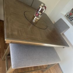 Dining table With Chairs 