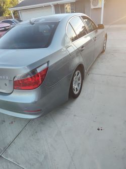 2004 BMW 525i