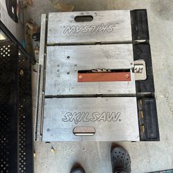 SKIL 10-in Blade 15-Amp Table Saw