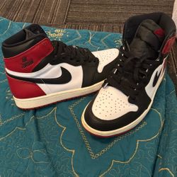 Air Jordan Retro 1