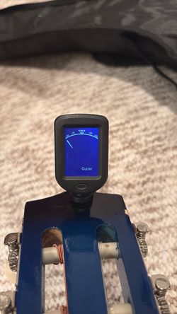 digital electronic clip-on tuner