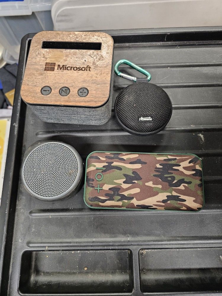 Bluetooth Speakers 