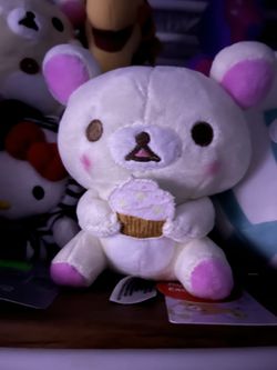 Korilakkuma Holding A Cupcake