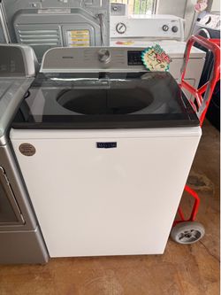 Used White MayTag Washer Toploader