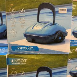 Cordless Robotic Pool Cleaner For Purest Clean