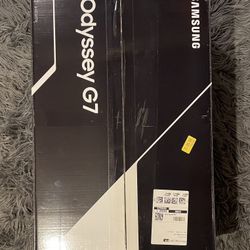 Samsung 32” Odyssey G7 Curved Monitor 240Hz