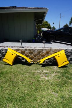 Authentic Spoon Sports S2000 Wide Front Fenders + Extensions + Liners – Rio Yellow Pearl (Y65P)