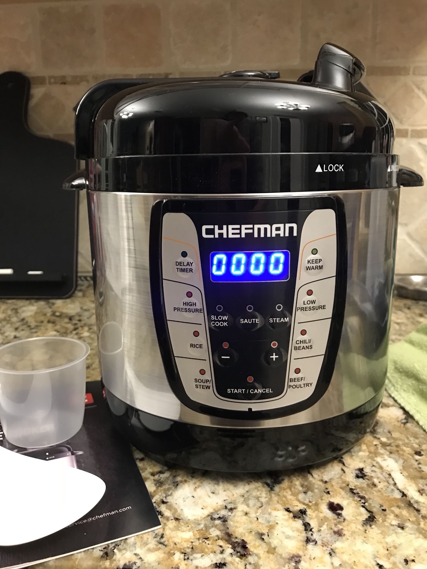 Chefman 2.5 qt 9-in-1 Electric Pressure Cooker RJ40-25-CH