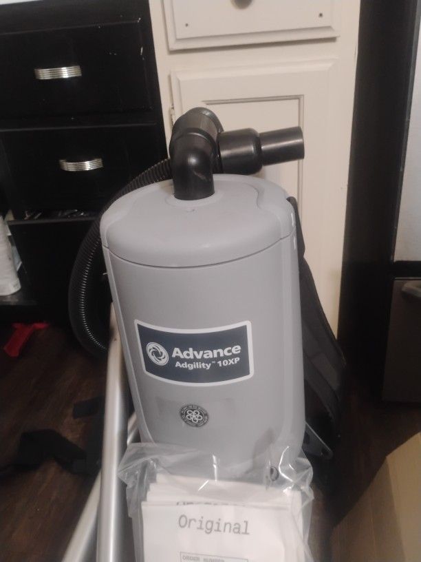 Advance Backpack Vacuum Cleaner